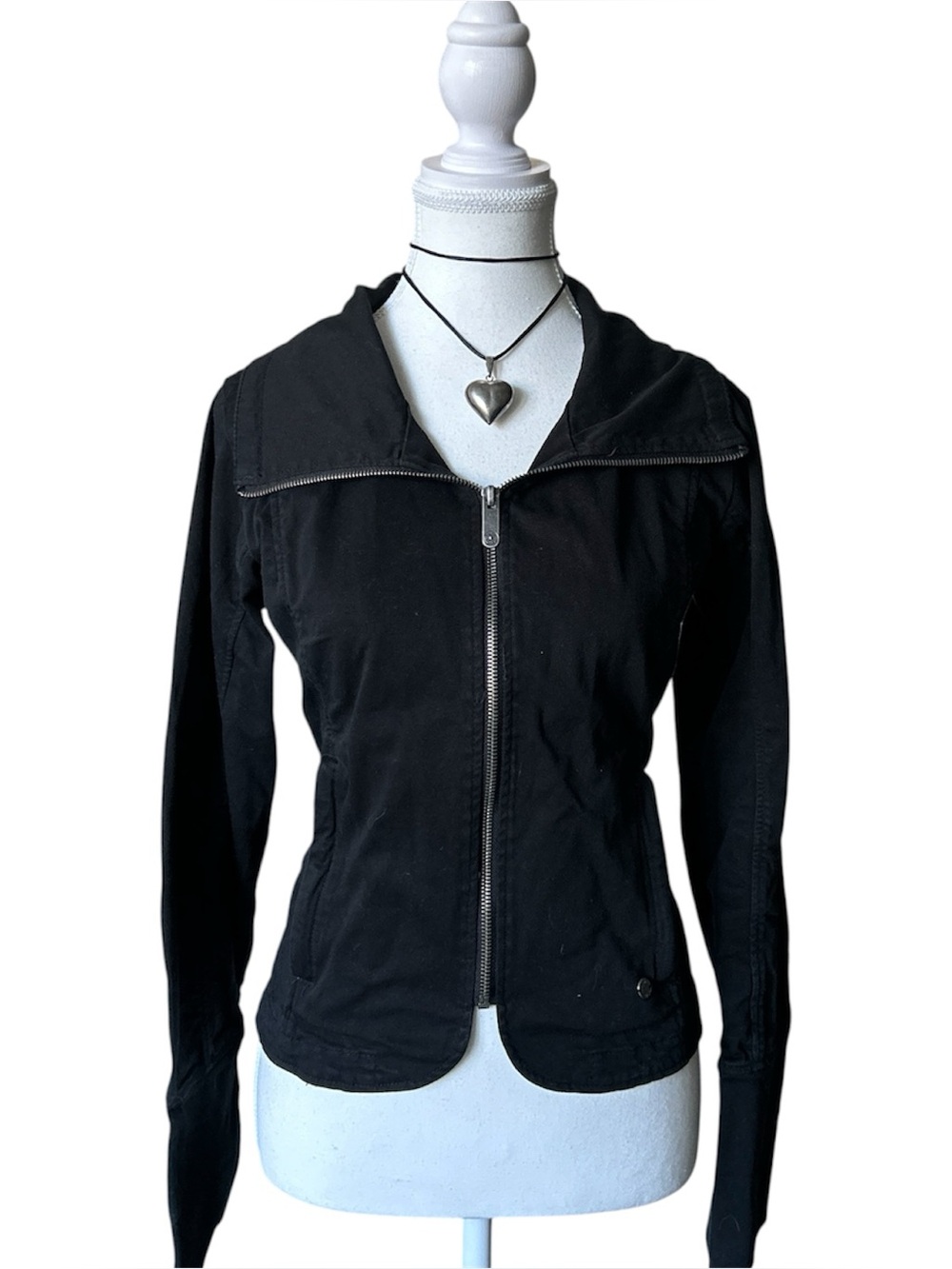 Y2K Grunge “Bench” Basic Black Cargo Utility Style Zip-up Bomber Jacket